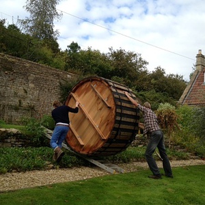 Pre-loved hot tub near Bath, October 2014